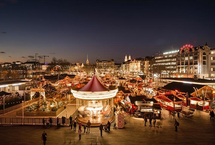 Zürcher Wiehnachtsdorf am Bellevue